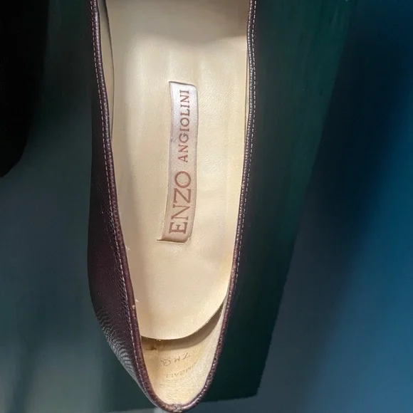 Vintage 90s Enzo Angiolini Textured Leather Square Toe Pumps - Brown - 7 - Picture 2 of 6